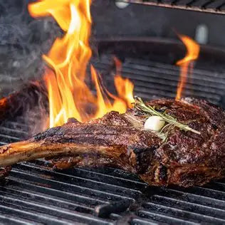 BBQ Pack for 8 - Wagyu Tomahawk & Seafood Selection