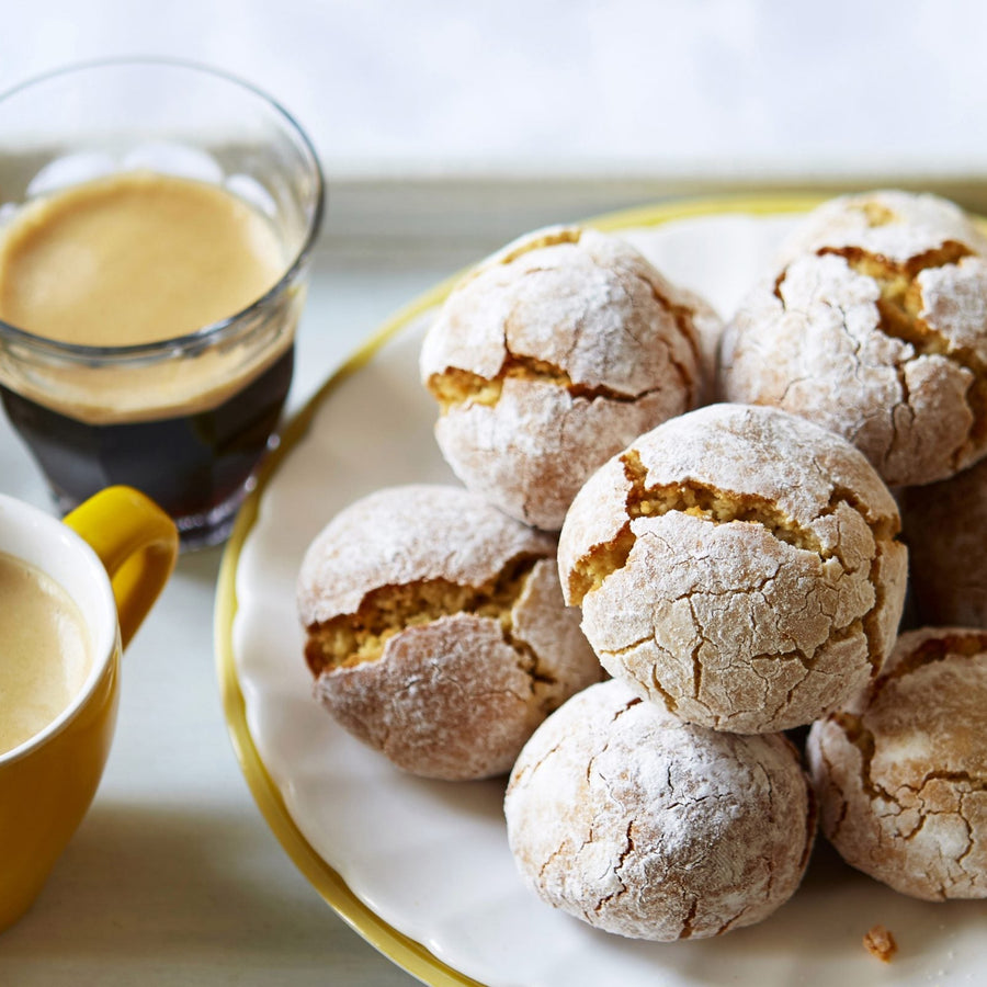Amaretti Cookies